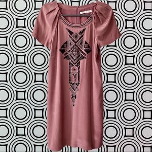 Trina Turk Midtone Mauve *On Trend* pouf sleeve 💯% silk dress beading & detail